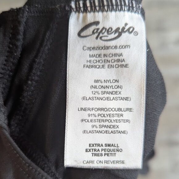 🖤 Capezio Black Tank Leotard – XS Adult – Razorback Cut 🖤 - Picture 4 of 4